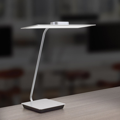 Workrite Natural OLED Desk Light